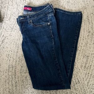 LEVI’S 518 BOOTCUT JEANS